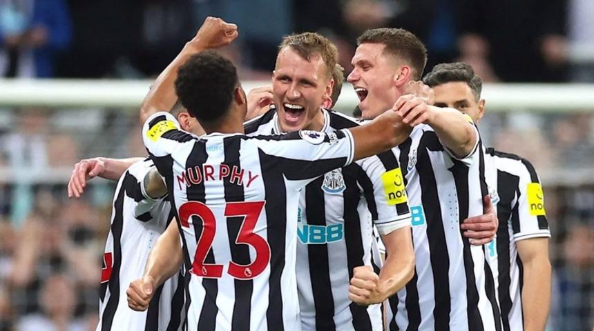 İngiltere Lig Kupası'nda bir ilk! Arsenal'i 15 yıl sonra mağlup edip, yenilmezlik serisini bitirdiler