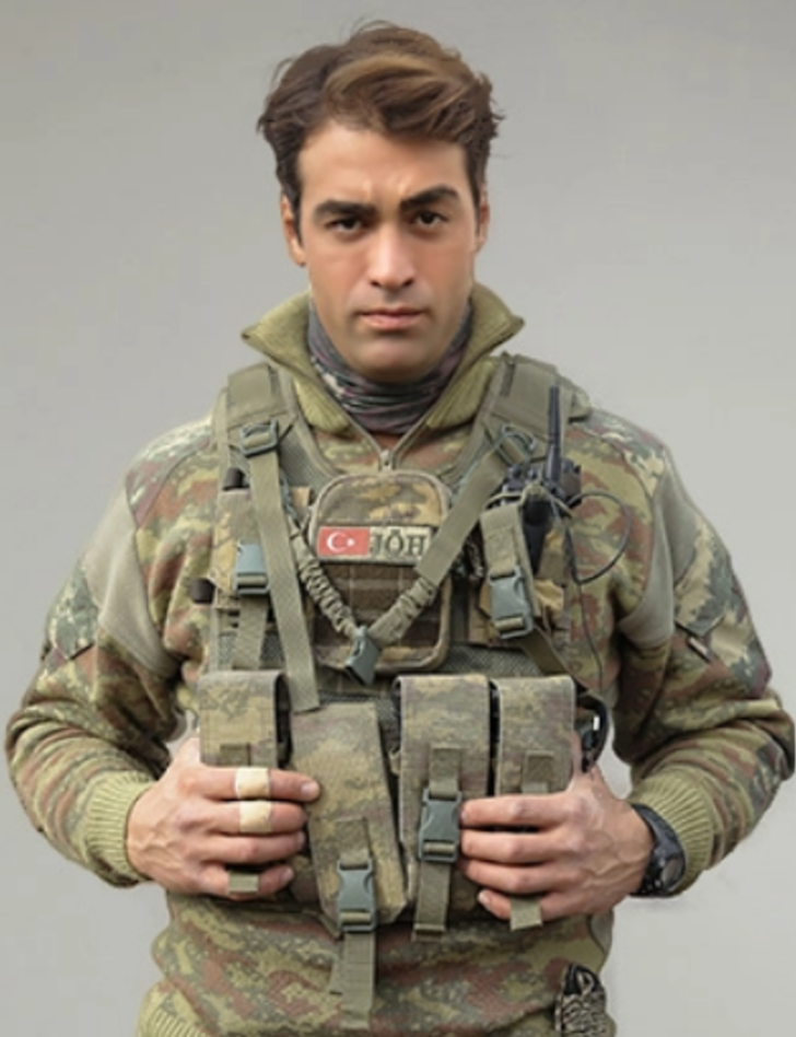 Sarp Levendoğlu Datça'ya yerleşti, köy hayatını anlattı! "14 kişi lahmacun ve ayran yedik; toplam 1400 lira ödedik" G3