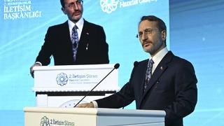 İletişim Başkanı Fahrettin Altun: Suriye'nin inşa edilmesinde elimizden geleni yapacağız