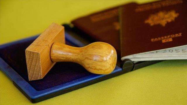 Binlerce kişi almıştı! İspanya 'altın vize' uygulamasını bitiriyor