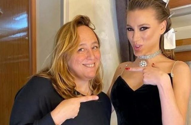 Serenay Sarıkaya ve menajeri hakkındaki skandal iddialar ortalığı karıştırdı! Ünlü isimlerden tepki yağdı! 'Eşcinsel erkek sanatçının sevgilisinden...'