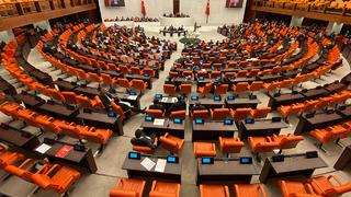 TBMM Genel Kurulu'nda AK Parti CHP ve İYİ Parti arasında pırlanta tartışması!