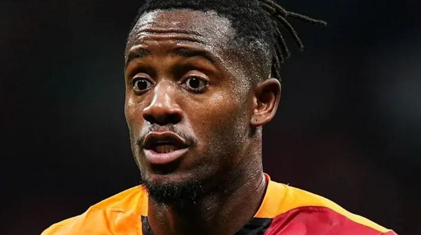 Michy Batshuayi penaltı kaçırdı