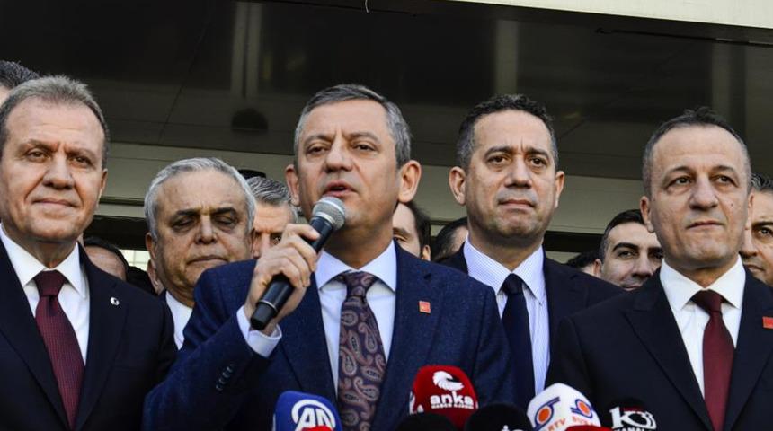 Özgür Özel'den dikkat çeken mesaj! Saat verip duyurdu: Büyük sürpriz yapacağız