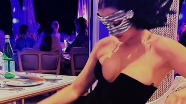 Burcu Özberk Dubai tatilinden pozlarını paylaştı herkes hayran kaldı! 'Türkiye'nin en güzel kadını...'