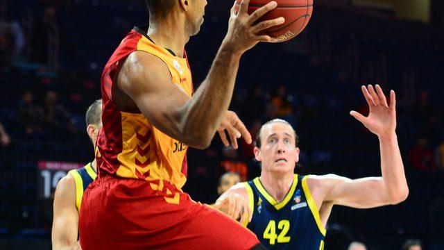 Galatasaray, Avrupa Kupası'na mağlubiyetle veda etti