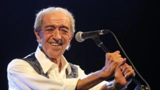 Entübe edilmişti! Usta sanatçı Edip Akbayram ameliyat oldu