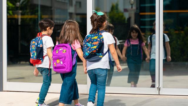 Yüzde 54,8'lik zam sınırına uyan yok! 2025 kreş fiyatları 1 milyon TL'yi aşıyor... Dünyanın en pahalı üniversitelerini bile geçti