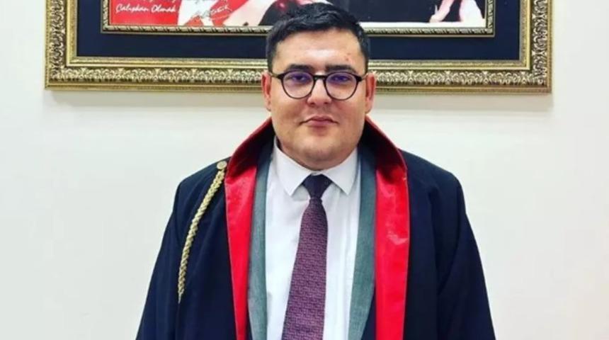 İntihar eden Savcı adayının yürek parçalayan notu: Ölmeden önce annesi, ablası ve sevgilisine bırakmış! "Bu satırları gözyaşları içinde yazıyorum..."