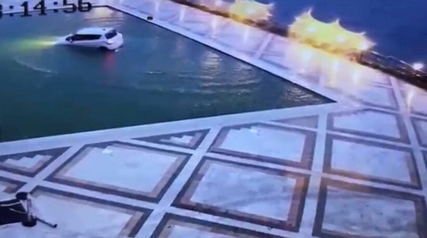 Otomobiliyle Bodrum'daki otelin havuzuna düştü! "En korktuğum şey, az daha başıma geliyordu"