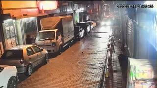 Fatih'te çamaşırhaneye silahlı saldırı! Kasklı 4 kişi kurşun yağdırdı: 2 yaralı 