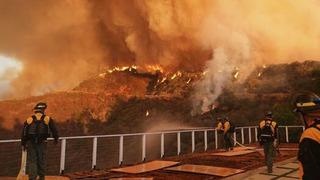ABD alev alev yanıyor! Hayatını kaybedenlerin sayısı 16'ya yükseldi... İki isim ihmalle suçlanıyor