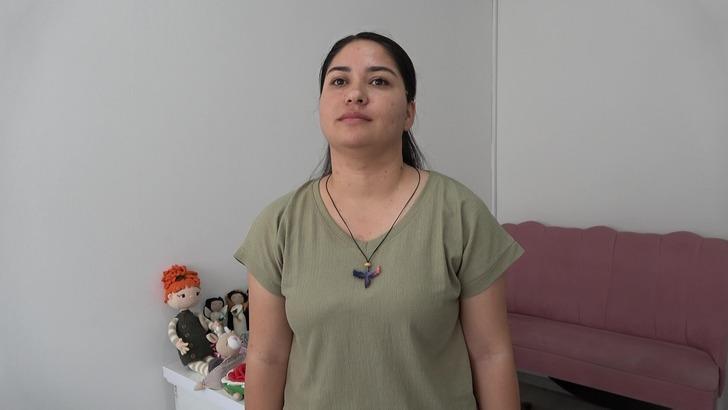 Depremzede anne el emeği ile gelir elde ediyor! Fiyatları 150 TL ile bin TL arasında değişiyor