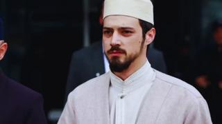 Kızıl Goncalar'a tepki yağmıştı! O sahne yeni fragmandan silindi! 'Yanlış anlaşılma oldu' denilmişti...