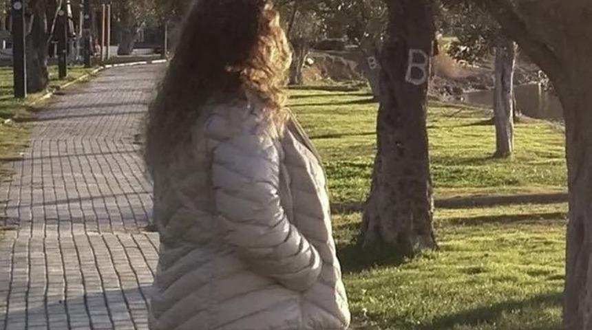 Ev hanımını hanımı 6 milyon lira dolandırdılar! 'Tüm ünlüler burada' diyerek devlet büyüklerinin fotoğraflarını kullandılar