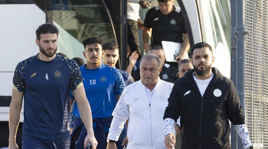 Al-Shabab'ı çalıştıran Fatih Terim daha ikinci maça çıkmadan ayrılığı açıkladı!