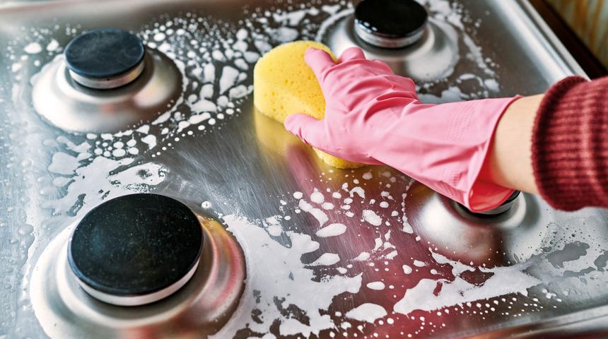 Az kişinin bildiği 3 temizlik t&uuml;yosu: Mutfağınız pırıl pırıl olacak!