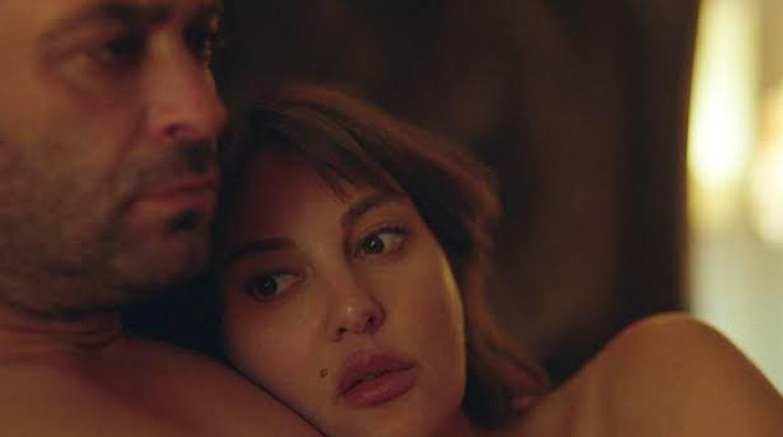 Uzak Şehir son bölüm yine alev alevdi! Cihan ve Mine'nin diyaloğu gündemde: Yatağındaki kadın benim...