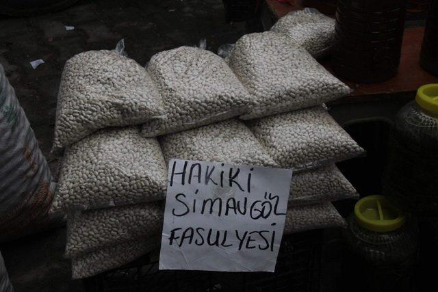 Kuru fasulyenin fiyatı yarı yarıya düştü