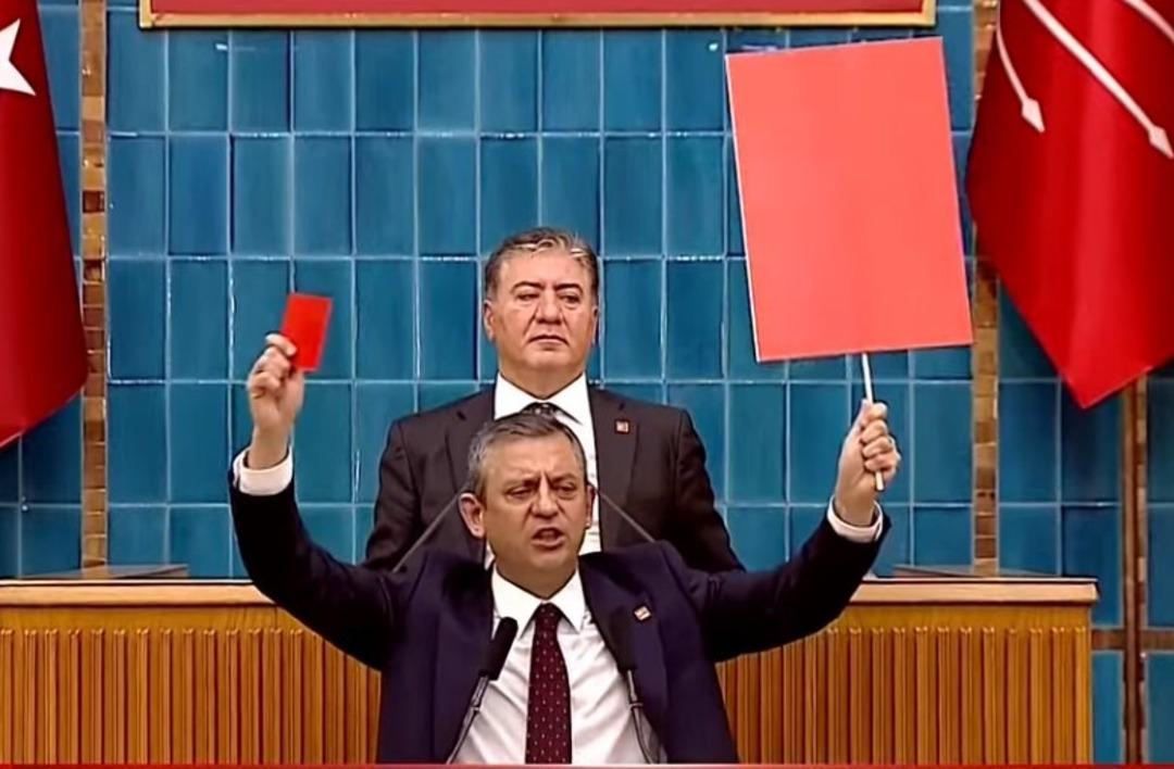 kırımız