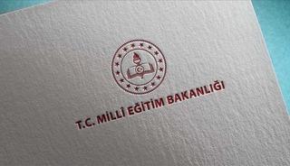 Milli Eğitim Bakanı Yusuf Tekin a&ccedil;ıkladı: Cuma g&uuml;n&uuml; okullar tatil