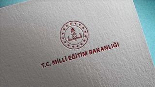 Milli Eğitim Bakanı Yusuf Tekin açıkladı: Cuma günü okullar tatil