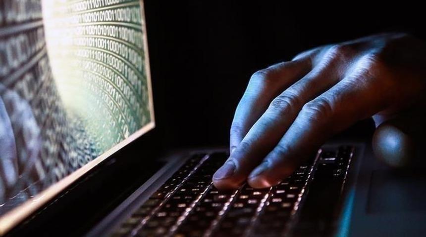 Belgeselde veri sızdırıldığı iddia edilmişti! Bakanlıktan 'e-Nabız' açıklaması: Verilerin boyutu herhangi bir harici bellekte taşınamayacak kadar büyüktür