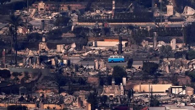 Çevresindeki her şey küle döndü, bir tek o kurtuldu! Mavi arabanın sırrı ortaya çıktı: Sahibi bile şaşkınlığını gizleyemedi