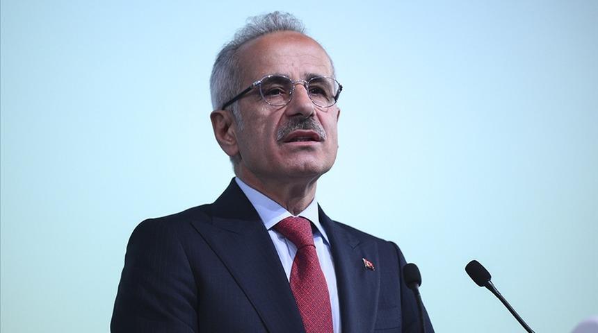 Bakan Uraloğlu: Bayram trafiğinde; olağanüstü bir durum yok