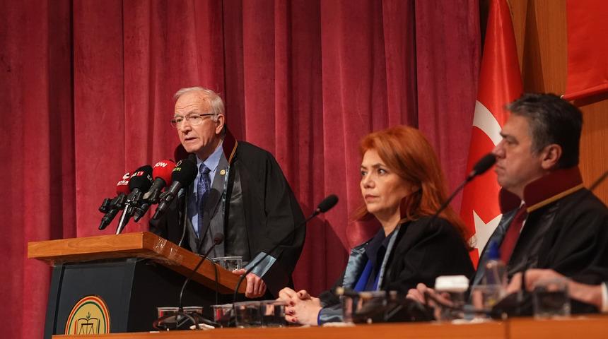 İstanbul Barosu olağanüstü kurultaya gidiyor! 