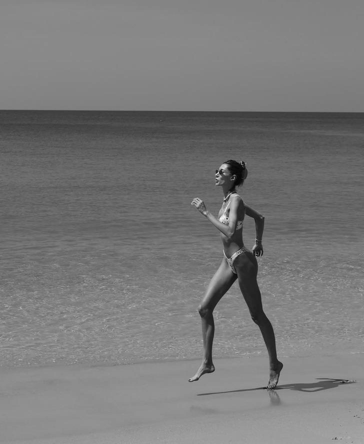 Miss Turkey güzeli Şevval Şahin mayolu tatil pozlarını paylaştı kusursuz fiziği olay oldu!  G3