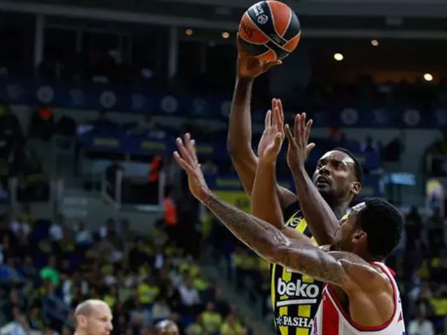 F.Bahçe EuroLeague'de seriye bağladı!