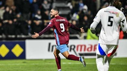 Fransa Kupası'nda tarihi zafer! Fenerbahçe'nin rakibi Lyon, 5. lig ekibine elendi