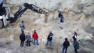 Anne doğurup poşete koymuş baba ise gömmüş... Aile sağlığı merkezinin bir telefonu her şeyi ele verdi!