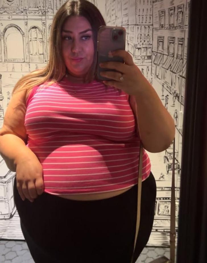 Herkes kilo vermeye çalışırken o kilo alma sürecini paylaştı! Öncesi ve sonrası halini görenler inanamadı: "Bunu kendine neden yaptı?" G1