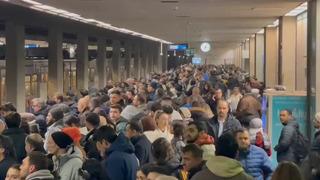 İstanbul'da metro hattında teknik arıza seferleri aksattı!