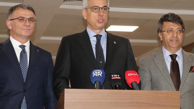 Salgın mı var? Hastanelerdeki yoğunlukla ilgili Bakan Memişoğlu'ndan açıklama: Bu mevsimsel bir yükseliş!