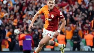 Taraftar resmen köpürdü! Barış Alper Yılmaz Galatasaraylılara saç baş yoldurdu, Ahmet Çakar dayanamadı