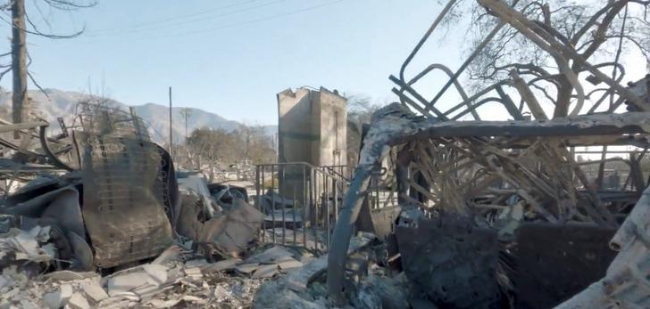 Melekler şehrinden cehennem görüntüleri... Alev alev yanan Los Angeles'tan geriye bir şey kalmadı! G4