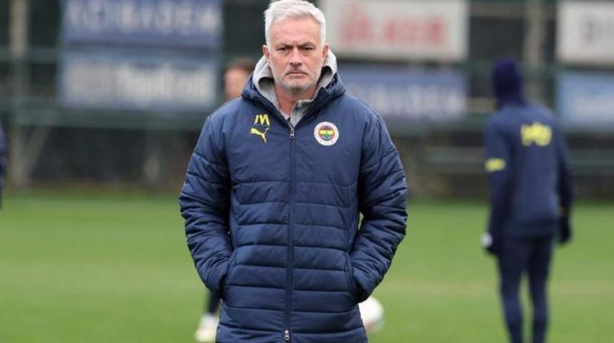 Fenerbahçe'de 6 eksik! Adana Demirspor maçı kadrosu belli oldu