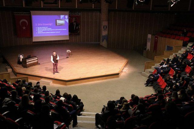 Bodrum Belediyesi’nde personele ’Siber Güvenlik’ eğitimi verildi