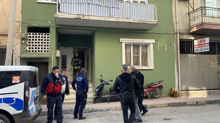Manisa'da yalnız yaşayan kişi evinde ölü bulundu