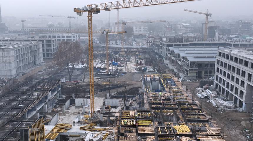 Depremin vurduğu Malatya'da "ticaretin kalbi" yeniden inşa ediliyor