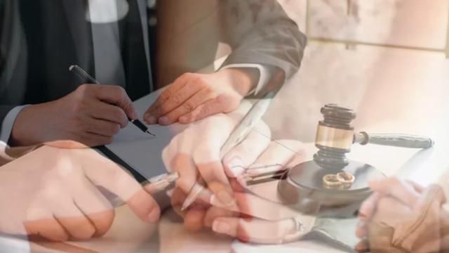 Herkes evlilik maliyetlerini konuşuyor ama boşanmak da artık cep yakıyor! İşte boşanma maliyetleri...