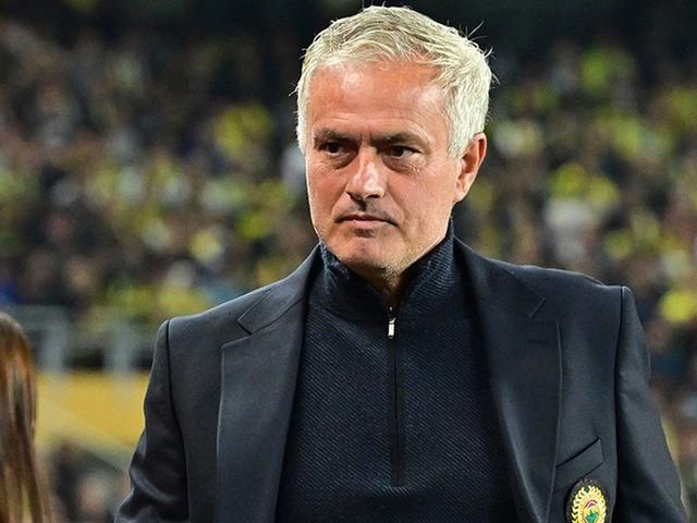 Fenerbahçe'nin yeni transferi bu gece İstanbul'a geliyor! Diego Carlos'un bonservis bedeli de belli oldu...