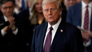 Trump'ın ilk icraatlarından biri oldu! ABD'ye yasal giriş için kullanılan sınır uygulaması  kaldırıldı