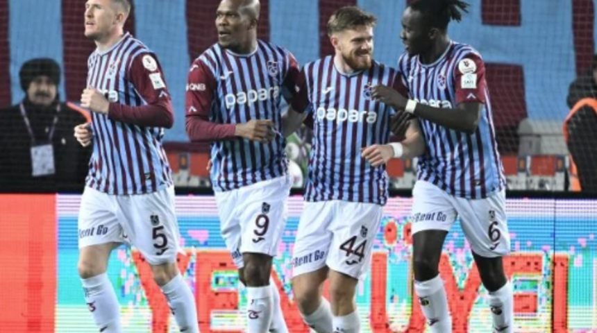 Trabzonspor Sivasspor karşısında hata yapmadı! Rakibini 4-0 mağlup etti
