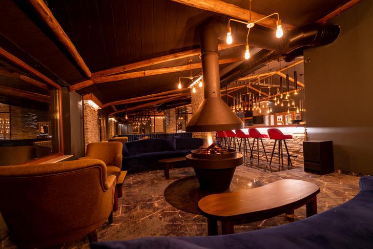 Sıcak havuz var, otantik lüks SPA var ama yangın merdiveni yok! Grand Kartal Otel'in lüks paylaşımları... G4