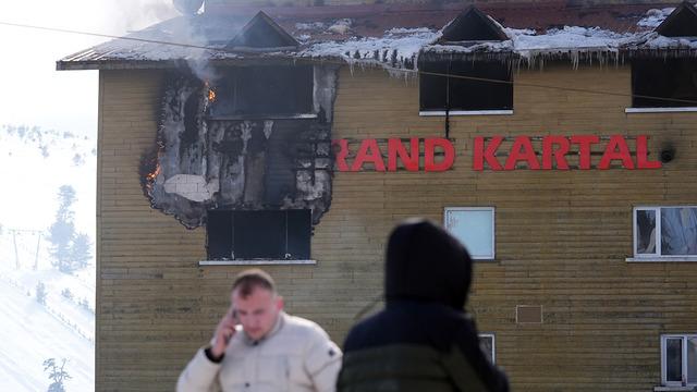 Kartalkaya’daki Grand Kartal Otel’de yangın merdiveni var mıydı? Bakan Ersoy açıkladı