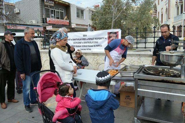 Didim’de Eski başkan Karaca lokma hayrı ile yad edildi